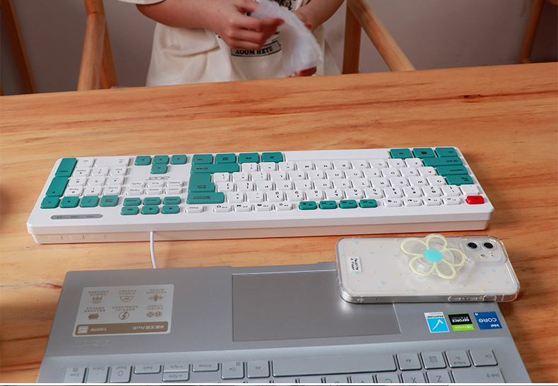 源头批发有线键盘机械手感静音办公电脑笔记本通用薄膜108键详情17