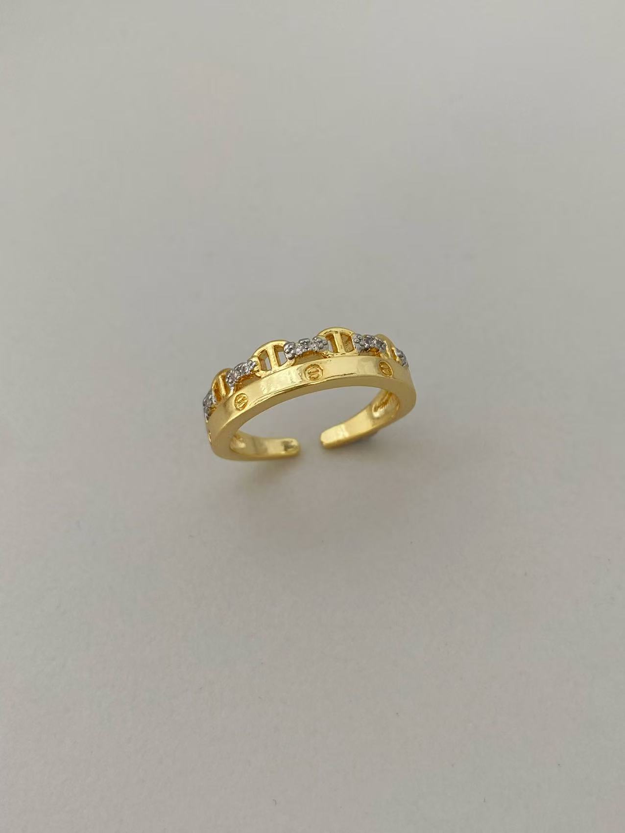 Direct sales from the manufacturer of the popular cross-border fashion hollowed-out diamond-encrusted snap-on pig nose ring and bracelet set for women pic 6