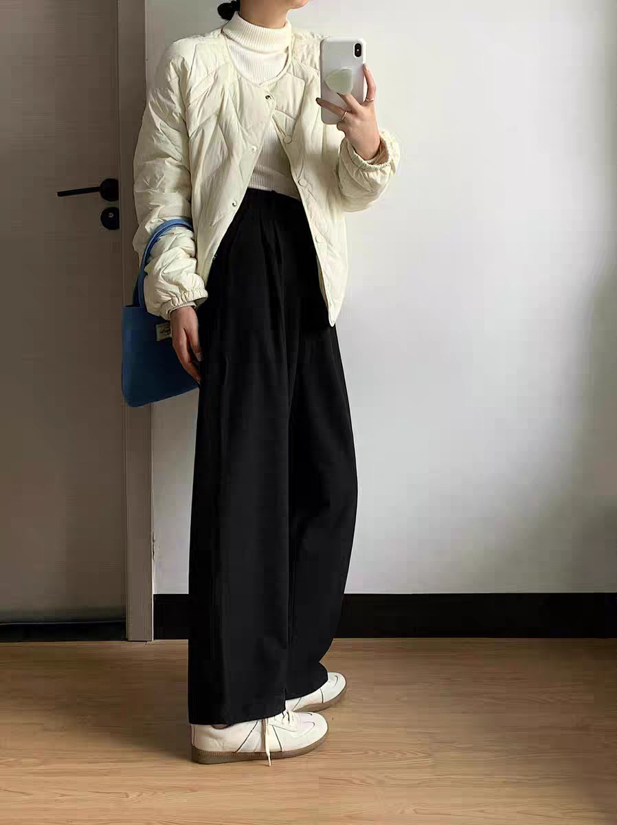 2025秋冬短款菱格圆无领轻薄羽绒服女士内胆白色鸭绒时尚休闲外套详情6