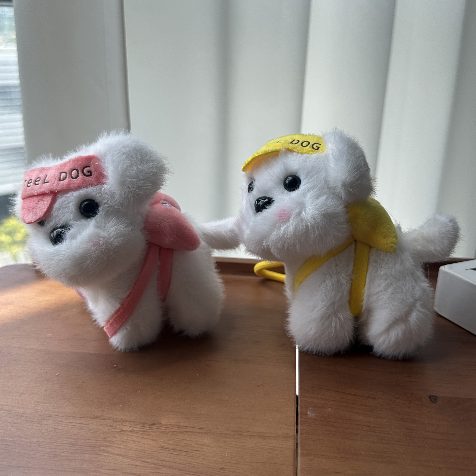 网红可爱萌棒球帽小狗挂件毛绒玩具公仔书包包挂饰钥匙扣娃娃玩偶详情4