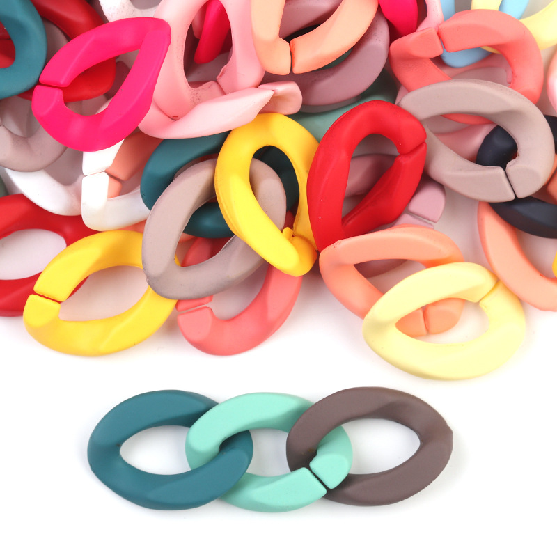 Wholesale of popular transparent colored gold sand leaf pendants in Europe and America, diy maple leaf bags, pendants and small accessories pic 11