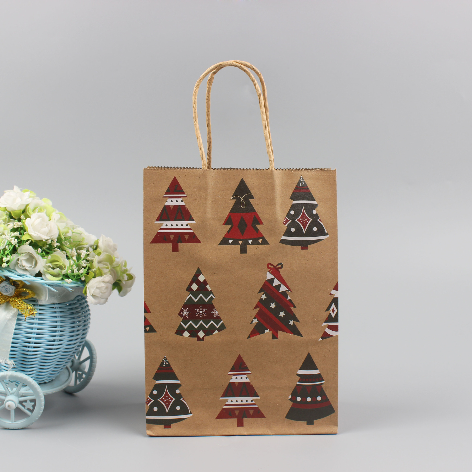 圣诞礼品牛皮纸袋包装外卖食品打包袋新款卡通手提袋圣诞节糖果袋详情9