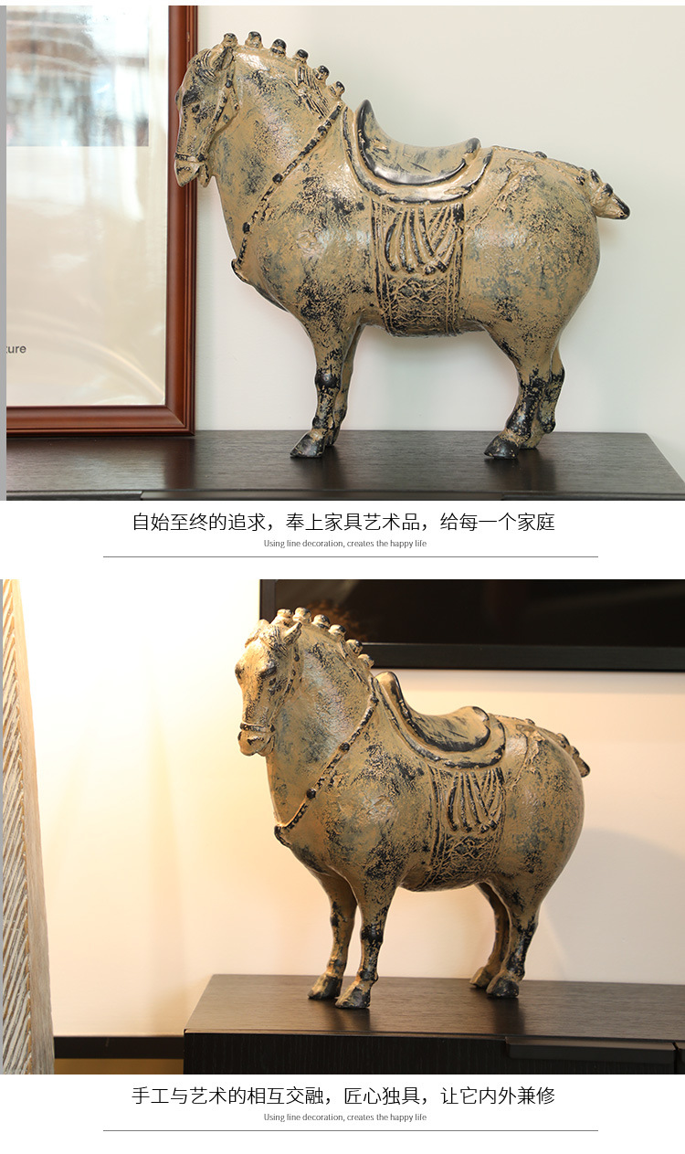 2026 Resin horse statues, hotel and home handicrafts, ornaments, handcrafted items, exquisite decorative items pic 7