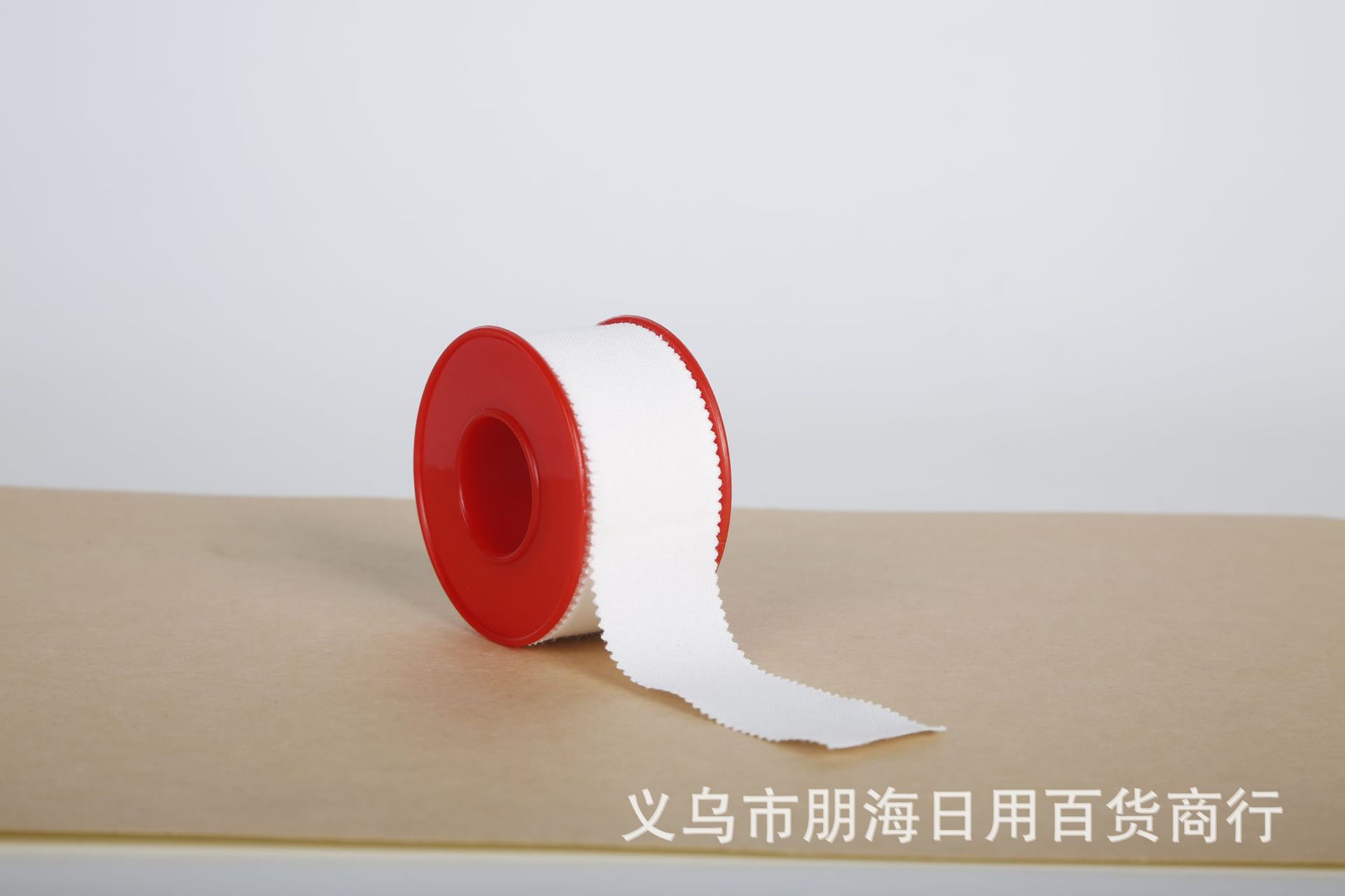 White cotton sports tape (red core, white sleeve) 2.5cm*5m*12 rolls *30 boxes Hot melt adhesive white cotton tape pic 2