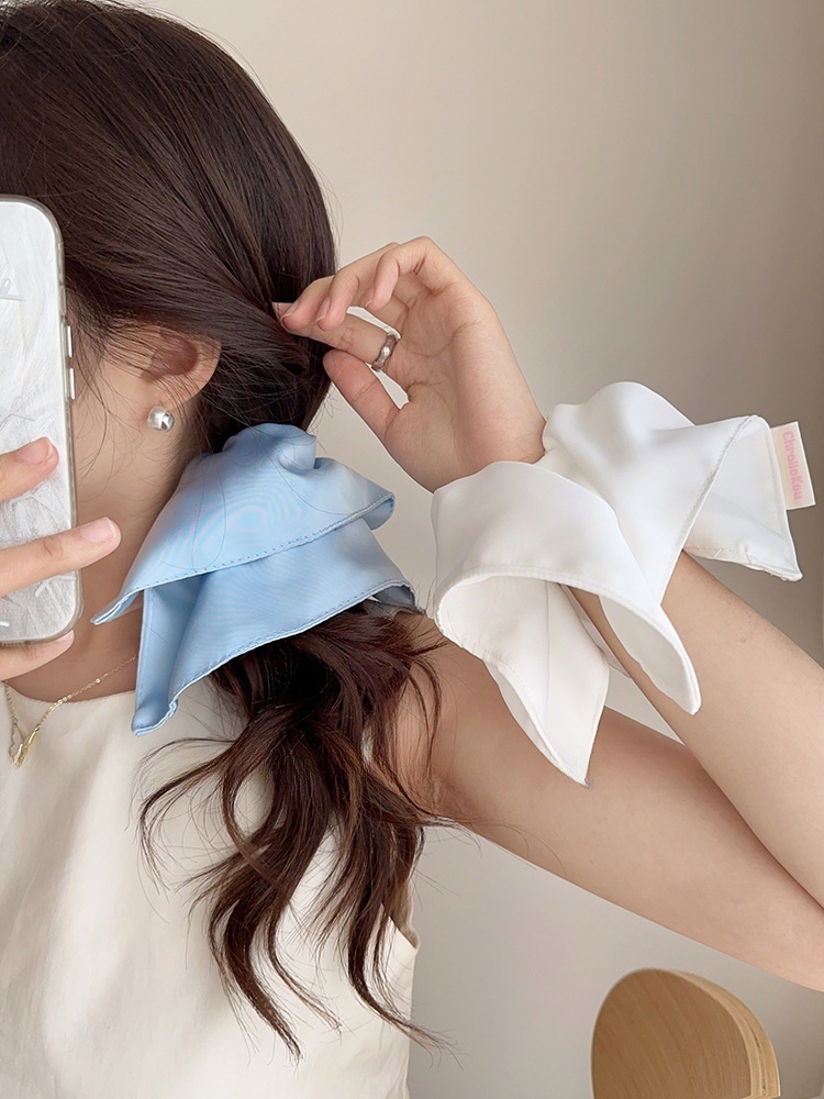 High-quality Japanese and Korean hair bands for ladies with a high-end look, satin square scarves, a laid-back style, and high-elasticity hair bands pic 3