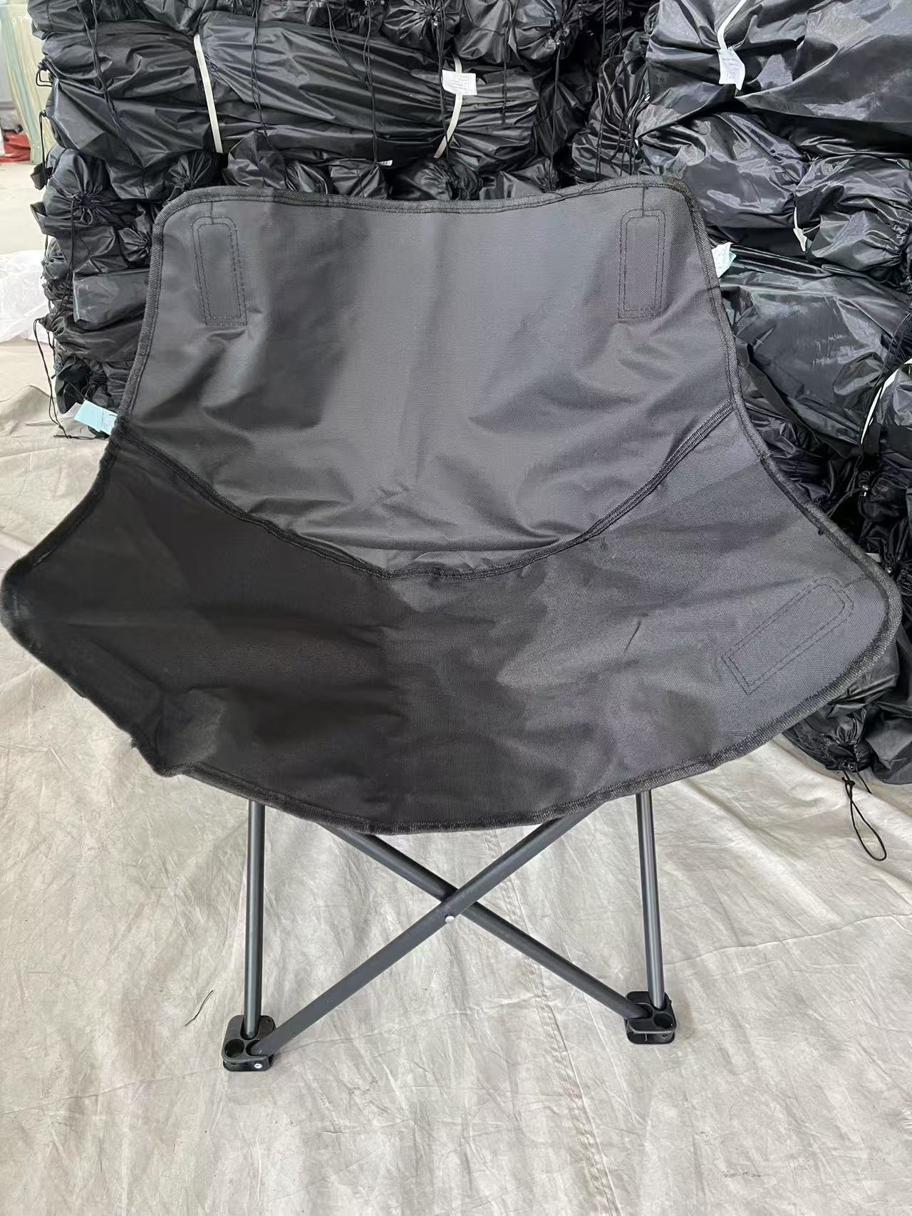 高颜值户外折叠桌椅套装室外蛋卷桌野外露营烧烤桌月亮椅便携桌椅详情7