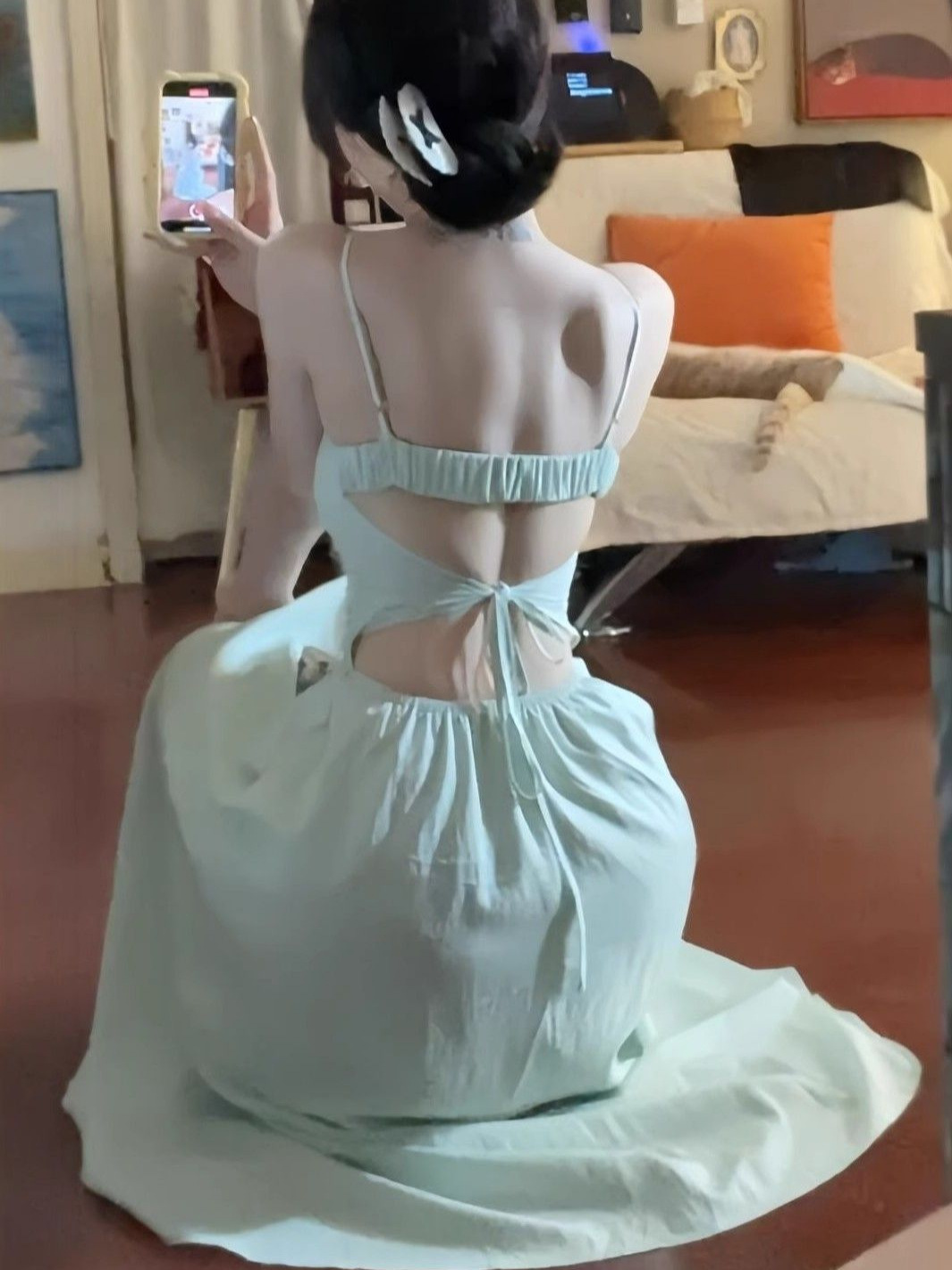 法式绝美吊带连衣裙子女2025夏季新款小个子海边度假气质仙女长裙详情10