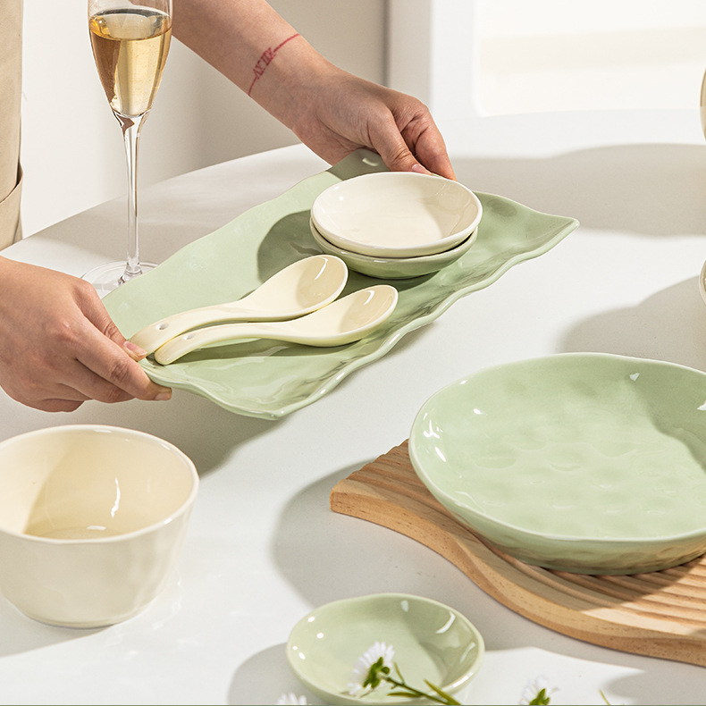Underglaze French cream-style ceramic bowl and plate set, high appearance level, simple soup bowl, home 2025 new style pic 8
