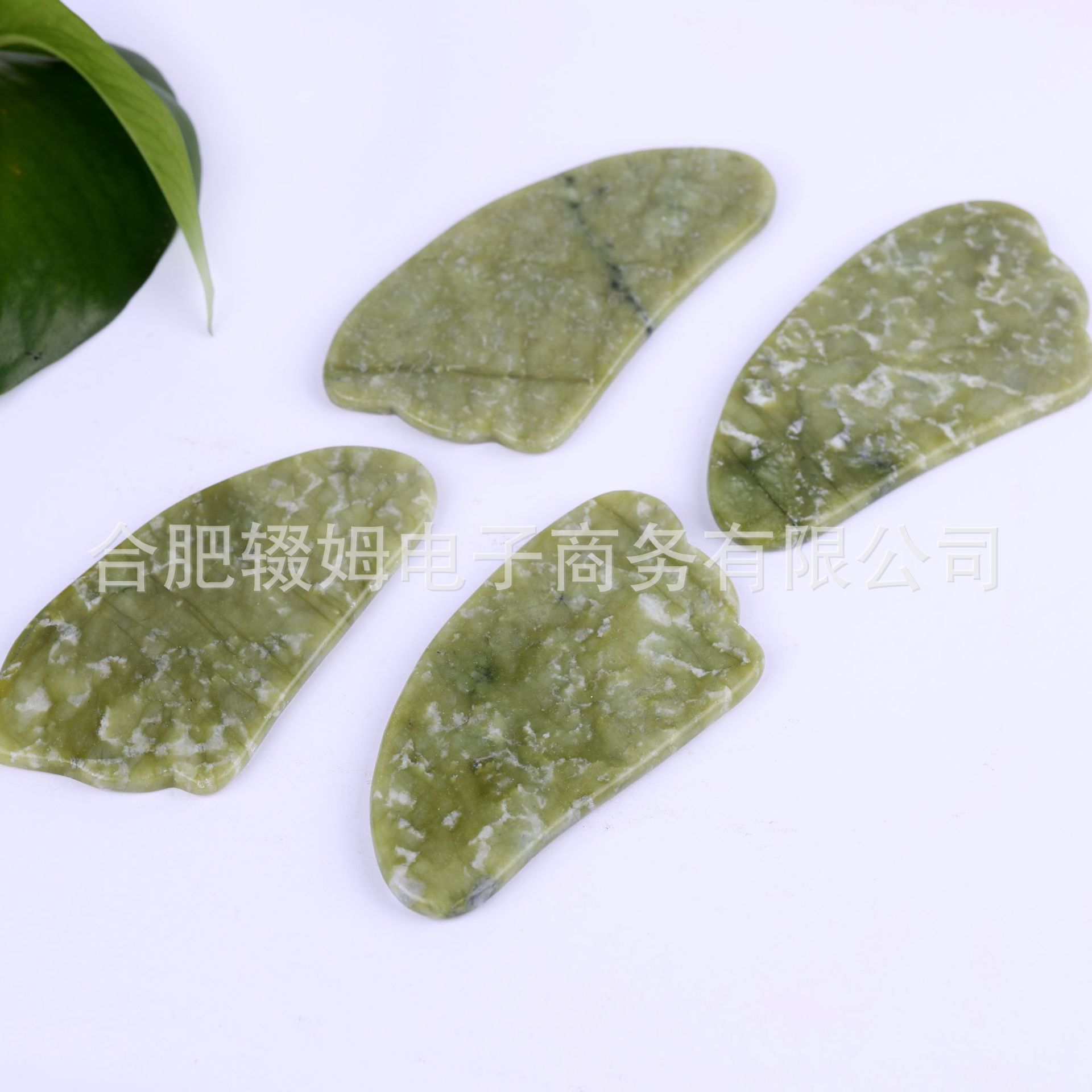 天然岫玉玉石板面部美容按摩器全身通用牛角刮板岫玉刮痧板经络详情20