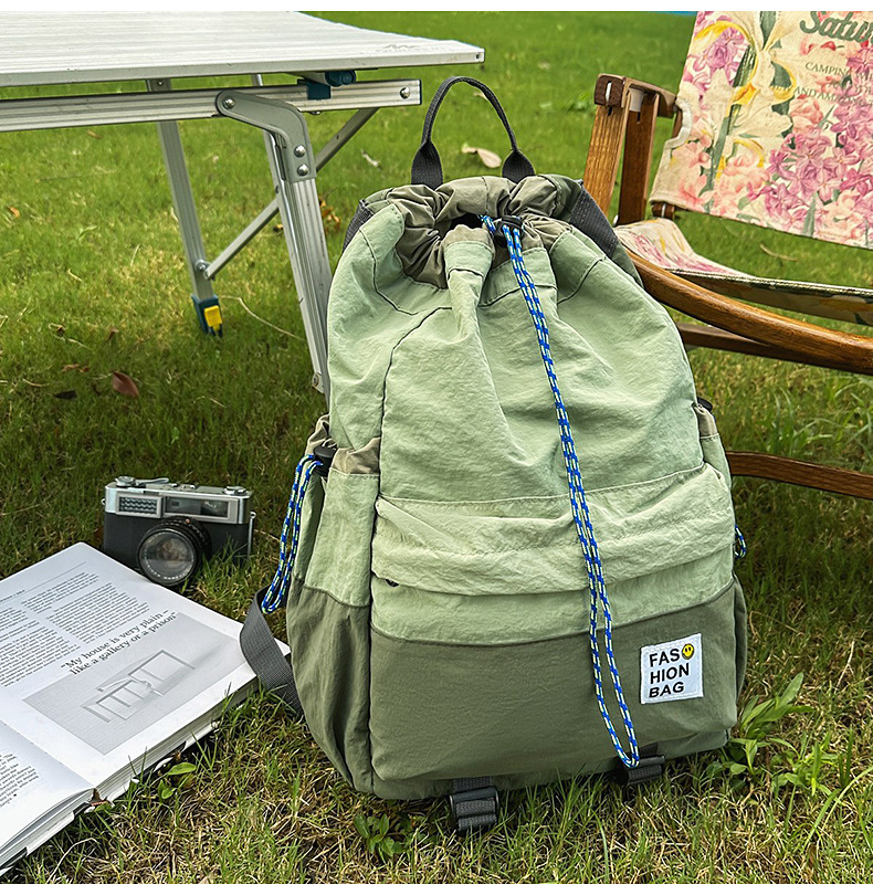 新款束口抽绳双肩包大容量休闲包户外运动登山包超轻量旅行背包详情39