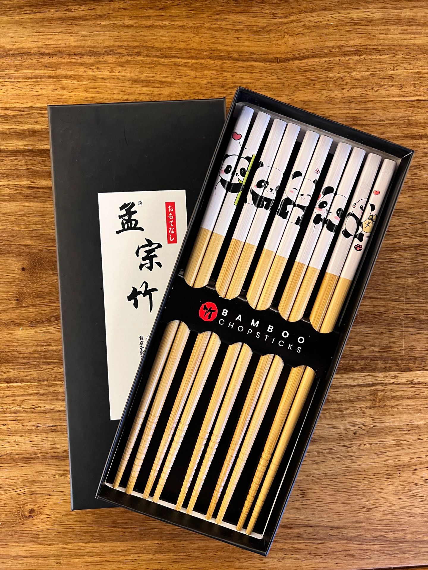 Japanese-style cartoon printed panda chopsticks, new anti-slip bamboo tableware for export, daily necessities tableware pic 1