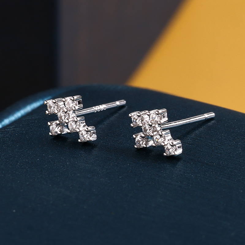 Influential Accessories S925 sterling Silver plated 14K mini cross Stud earrings for women, simple, fashionable, versatile and niche earrings wholesale cross-border pic 5