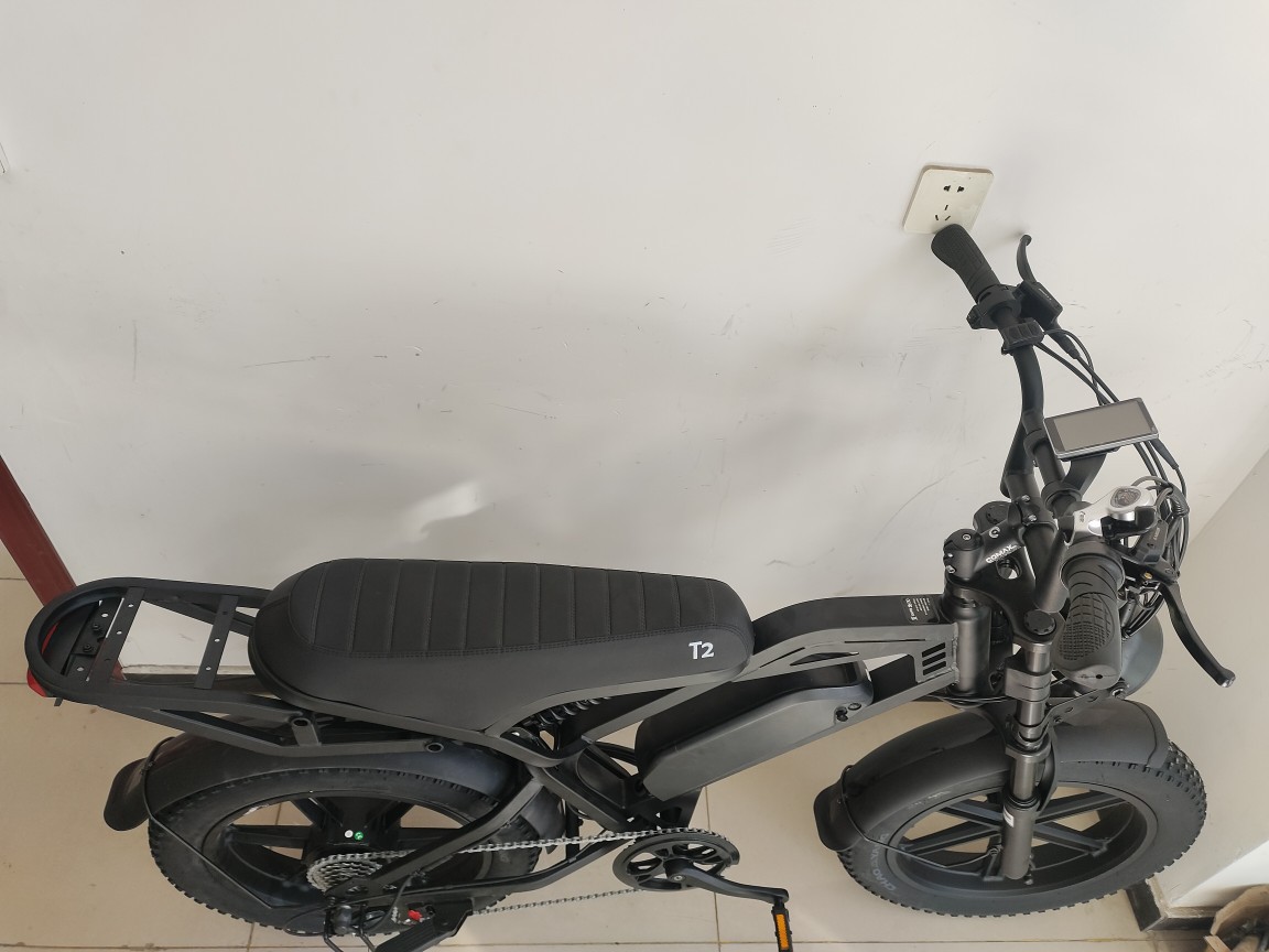 New energy ebike, electric-assisted bicycle, 2.0-inch fat tire, snow and beach off-road, v8 electric motorcycle, front and rear supe pic 4