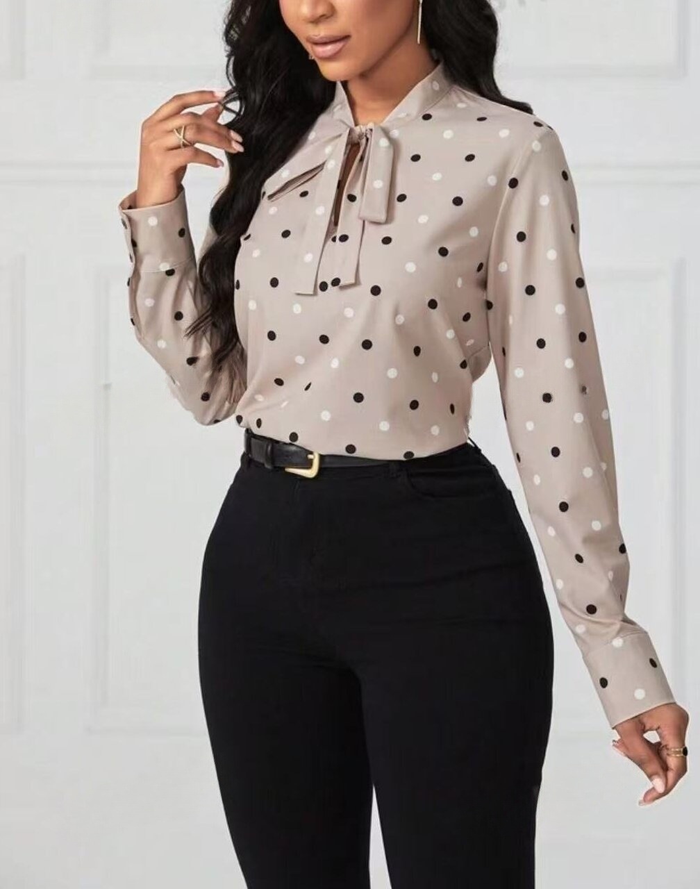 The 2025 autumn new AliExpress, eBay and Amazon V-neck, polka dot tie, stylish and elegant loose top from Europe and America pic 7