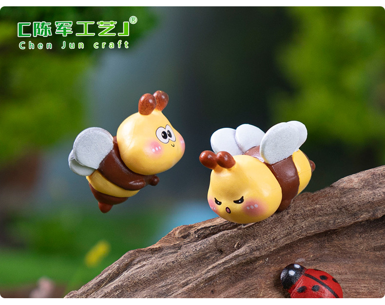 Cross-border new products: Creative and cute little bee figurines, diy garden landscaping, decorative hanging accessories, micro-landscape small ornaments pic 11