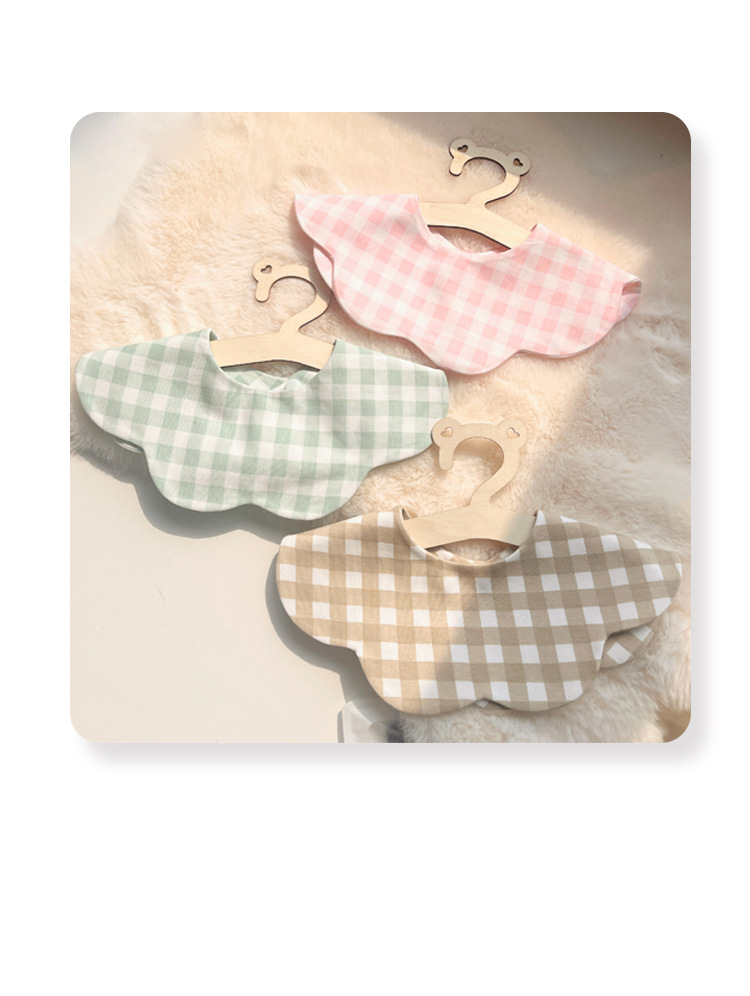 新款韩版男女婴儿围嘴花瓣旋转宝宝口水巾纯棉围兜A类 母婴批发详情16