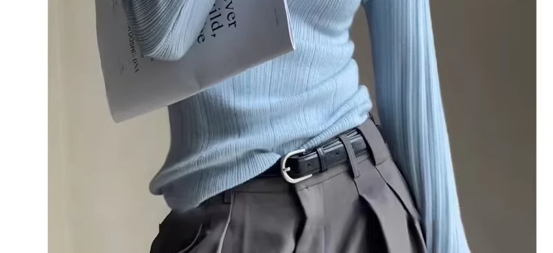 A light purple semi-high neck slim-fit innerwear with a knitted sweater for women in the spring of 2026 is a stylish and unique thin base layer pic 34