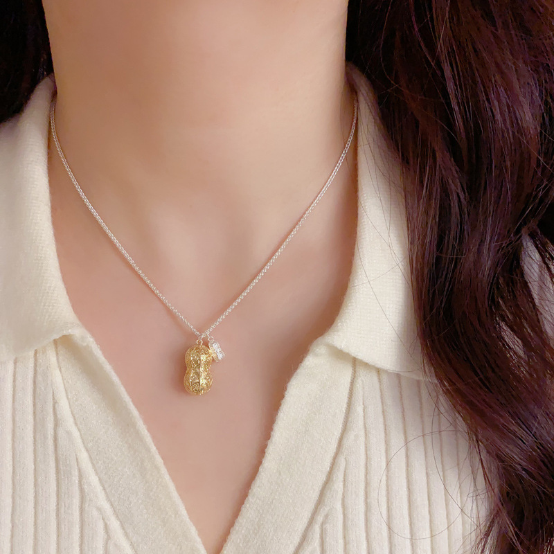 小众时尚简约金银撞色好事花生吊坠项链女个性轻奢百搭锁骨链批发详情8