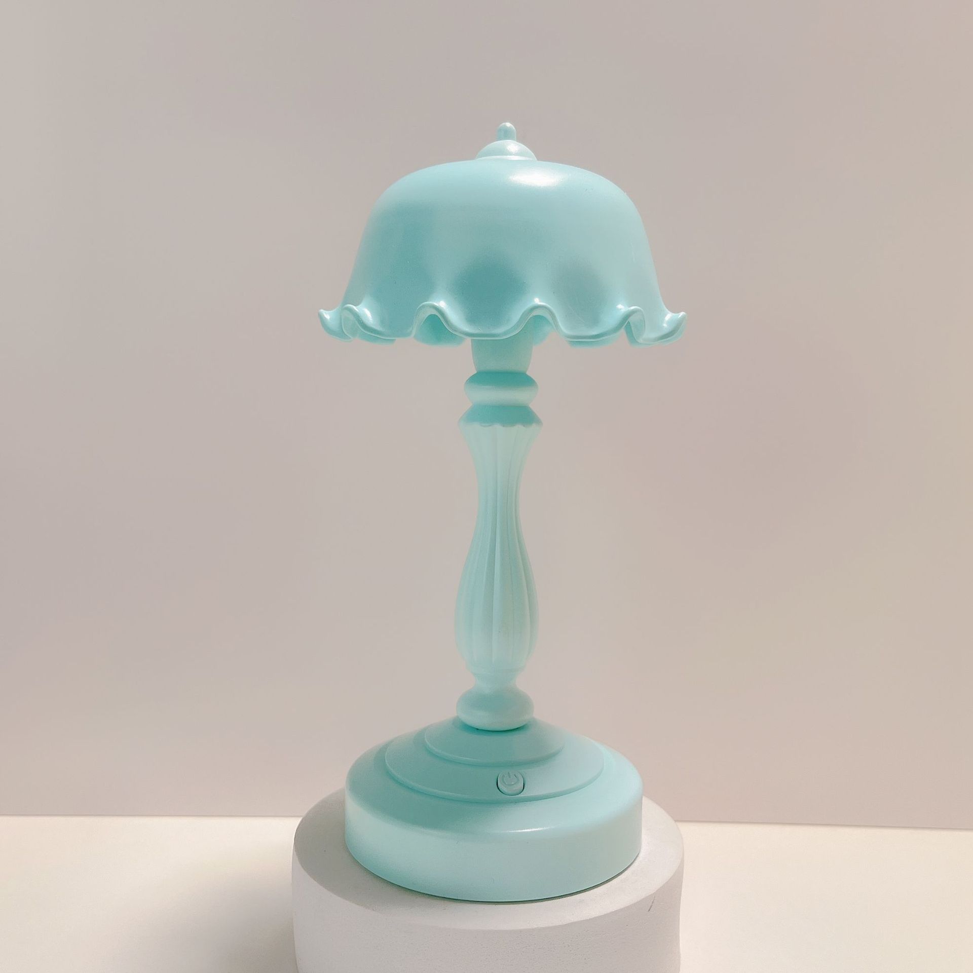 Retro atmosphere light, DIY handmade table lamp, lotus leaf night light, cute and girlish bedroom lighting, Nordic style, eye-protecting pic 35