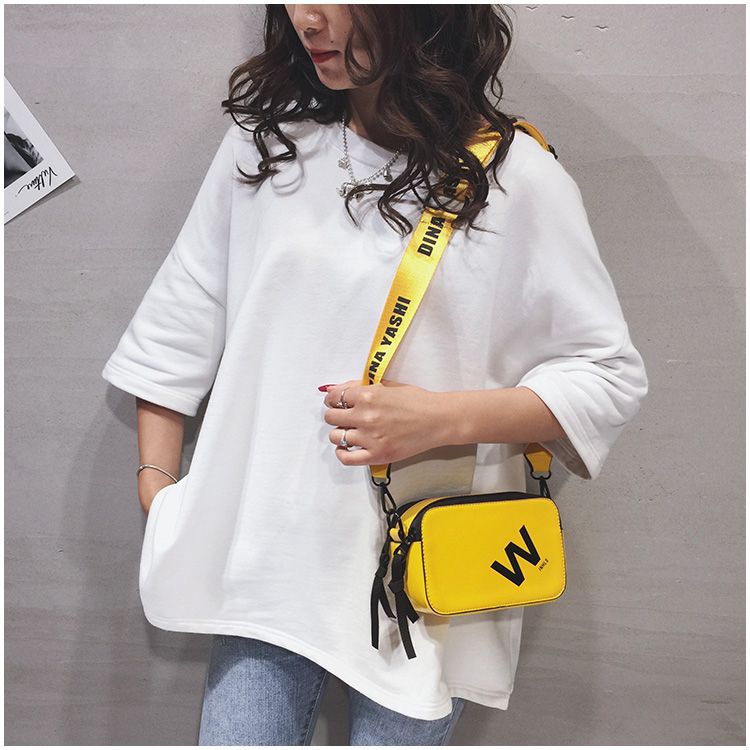 跨境女包2024新款时尚ins斜跨单肩包百搭韩版相机包小方包Bags详情9