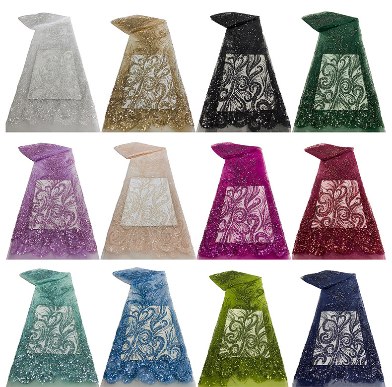 中大专供珠管珠子亮片网布蕾丝绣花婚纱礼服面料立体花朵亮片面料详情3