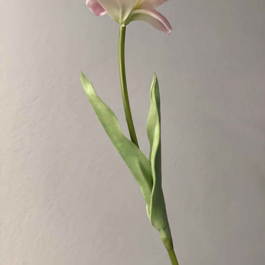 PU开口笑郁金香仿真假花手感保湿婚庆用花摄影道具装饰摆件仿真花详情9