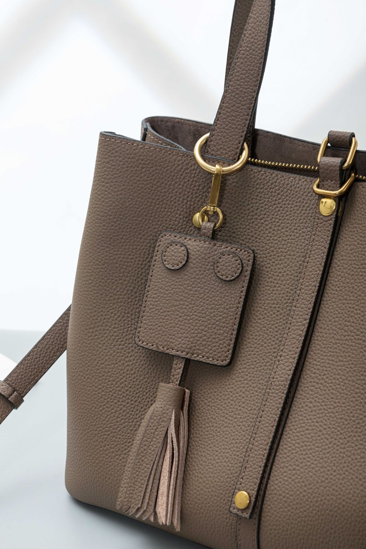 真皮手提包女头层牛皮托特包大容量水桶包真皮女士包包单肩斜挎包详情62