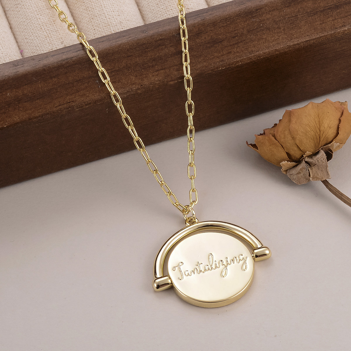 European and American letter fashion pendant, niche round English collarbone chain, versatile for women, light luxury, diamond-encrusted, personalized factory wholesale pic 33