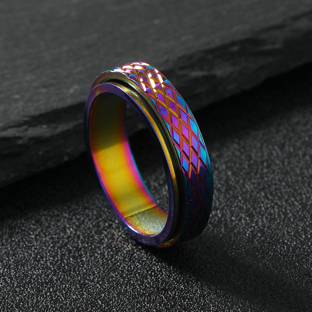 跨境个性时尚不锈钢饰品 朋克风6mm批花网纹可转动真空镀钛钢戒指详情6