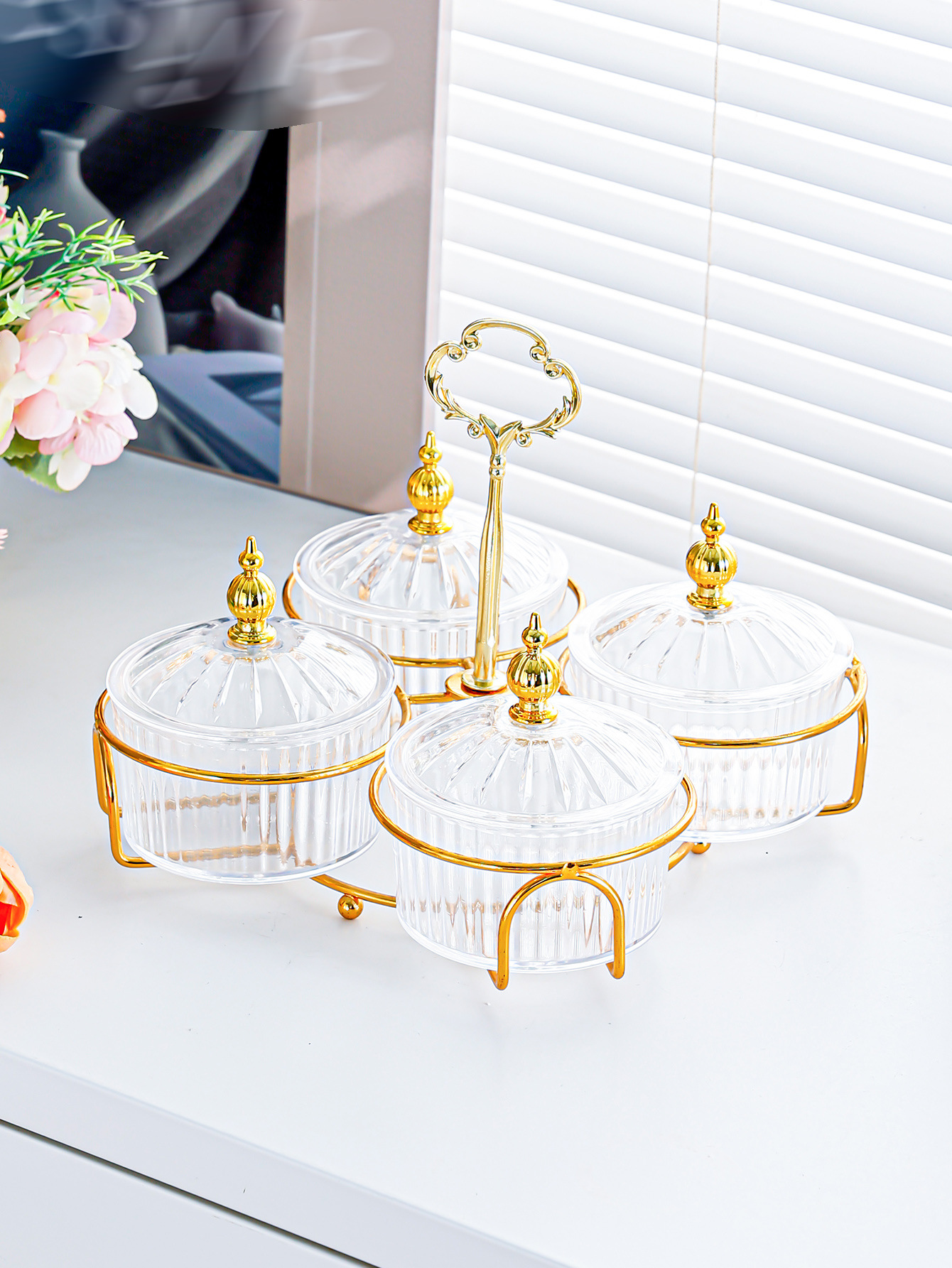 北欧干果碟零食盘小吃碟透明圆形水果盘点心分格盘铁艺带盖盒详情13