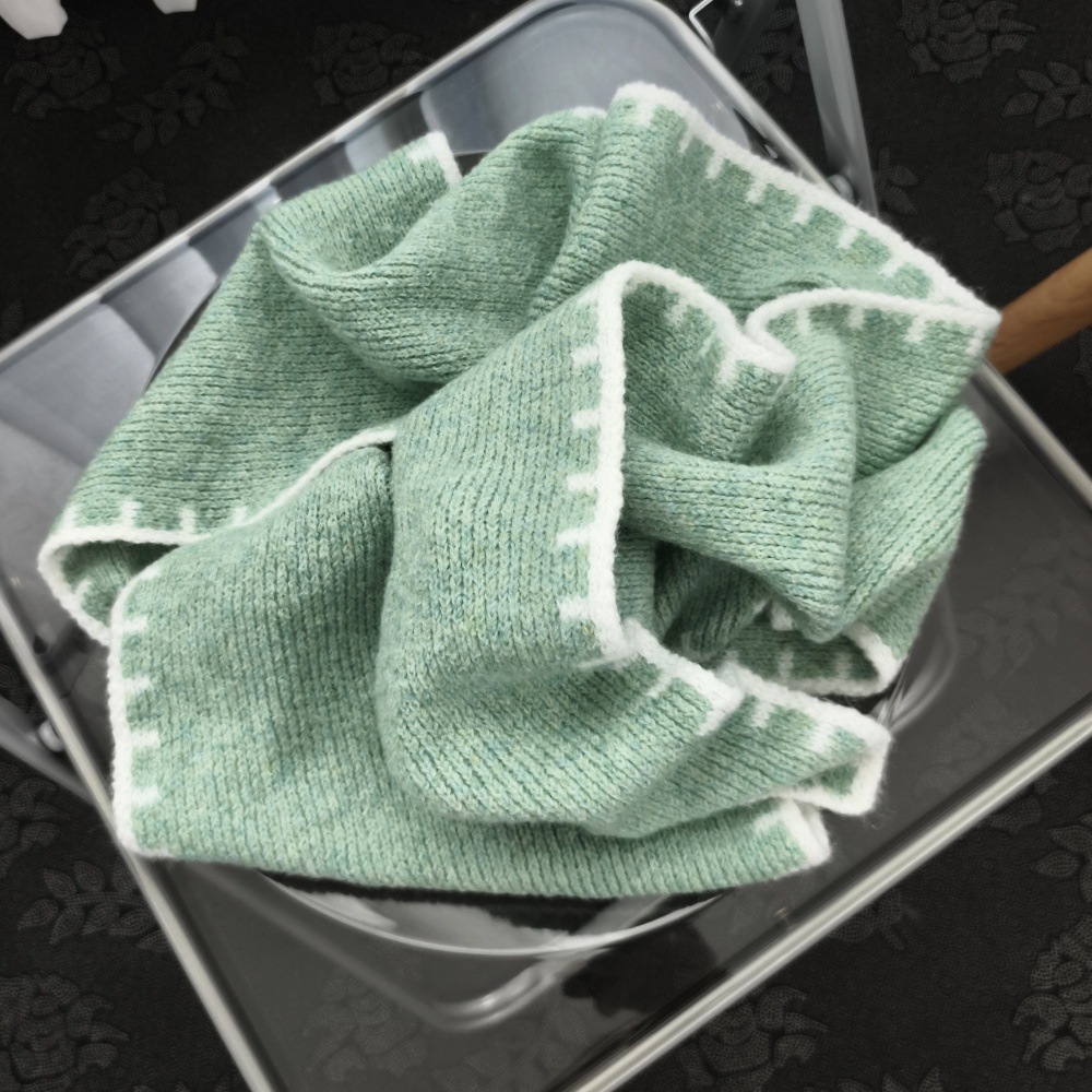 One-piece consignment for the new and cute Korean style scarves of Wooltouch in autumn and winter, suitable for both women and men. Wholesale from the school style street stall pic 8