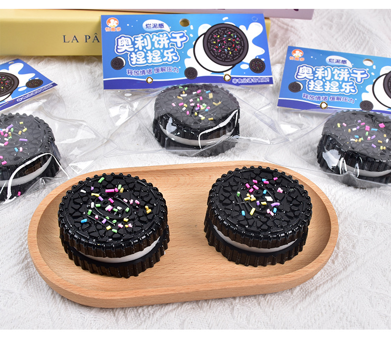Wholesale of popular Oreo cookies, Kneading Fun simulation food play sandwich cookies, Kneading super soft and wet stress-relieving toys pic 4