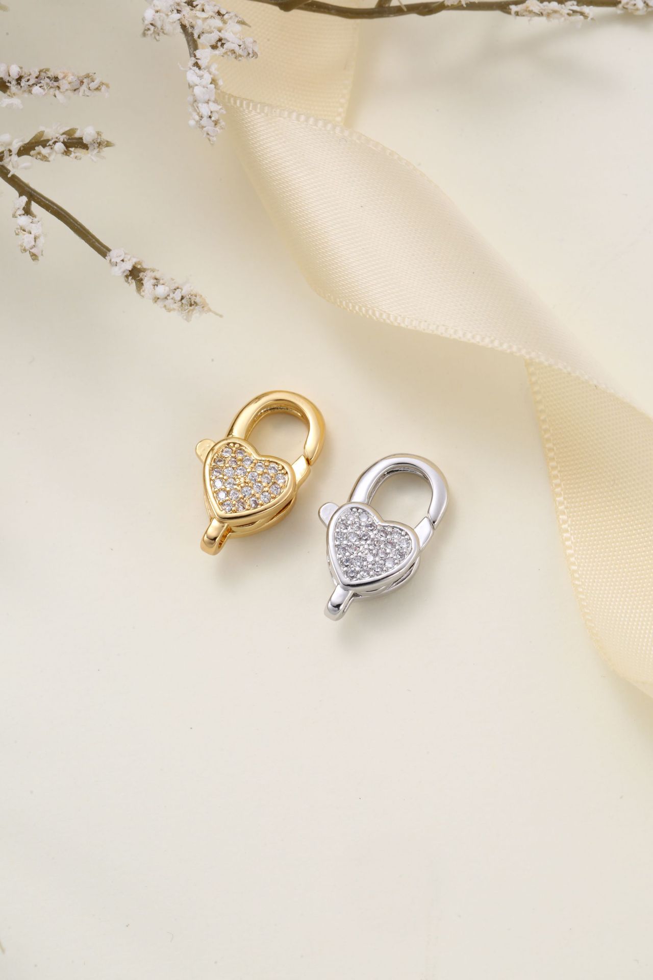 High-quality diamond-encrusted, high-grade brass cast special-shaped lobster pendant, necklace pendant, clothing pendant, 18K color retention pic 14