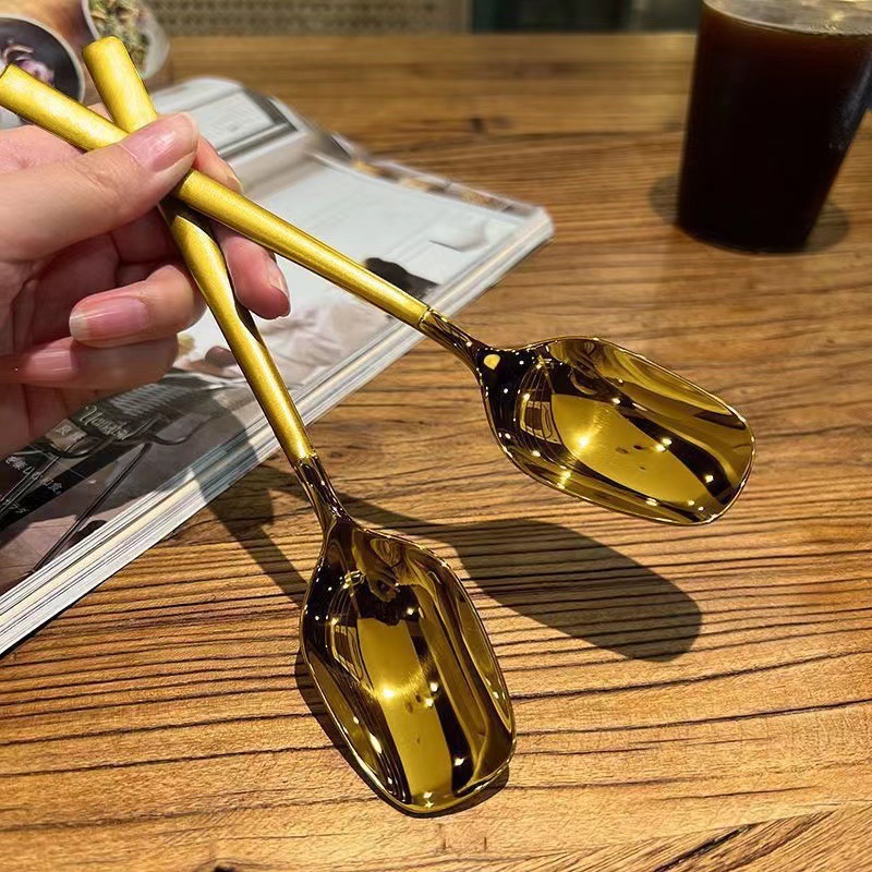 不锈钢勺子 家用高颜值长柄灯笼勺甜品勺雪糕勺 餐厅汤勺调羹批发详情6