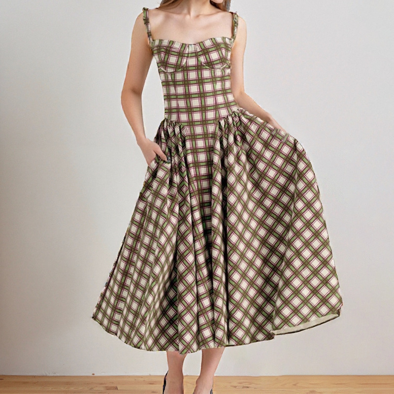 2026春季新款跨境欧美女装气质优雅法式复古收腰修身吊带连衣裙详情53