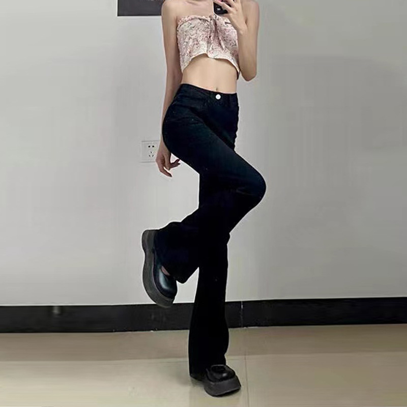 Black slightly flared jeans for women in spring and autumn are versatile. The new high-waisted Korean style slimming flared trousers for spring and summer are trendy pic 10