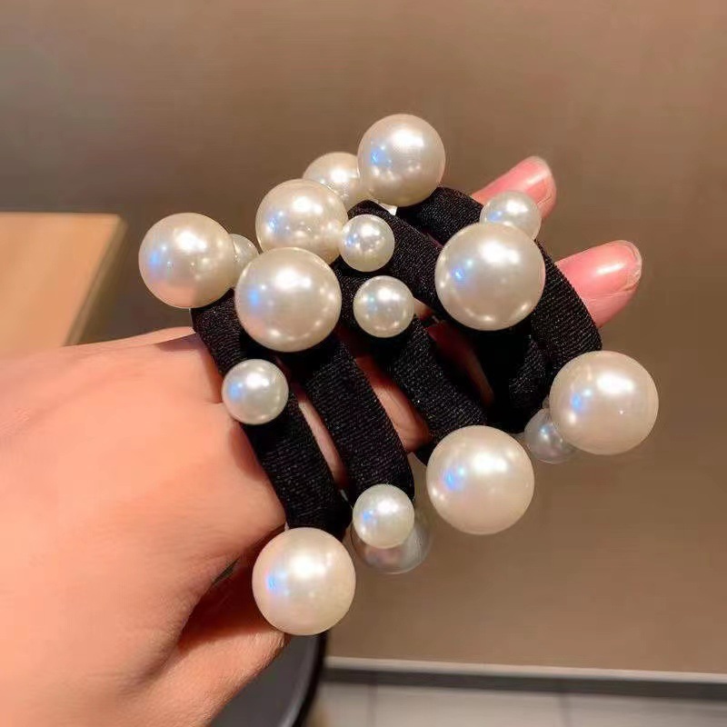 The new pearl hair band and towel band from Dongdaemun, South Korea, are simple and versatile. It also features a hair tie and a rubber band pic 9