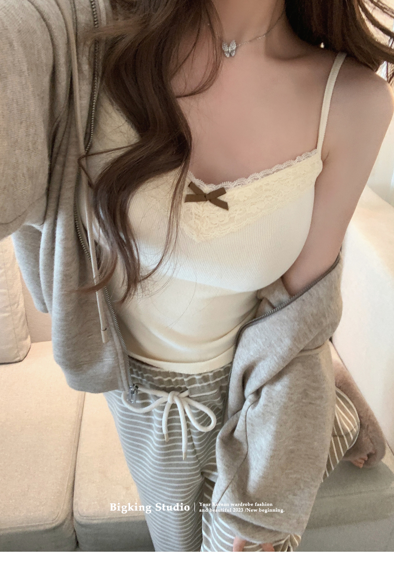 辣妹纯欲蕾丝花边吊带背心打底胸垫蝴蝶结短款修身设计无袖上衣详情15