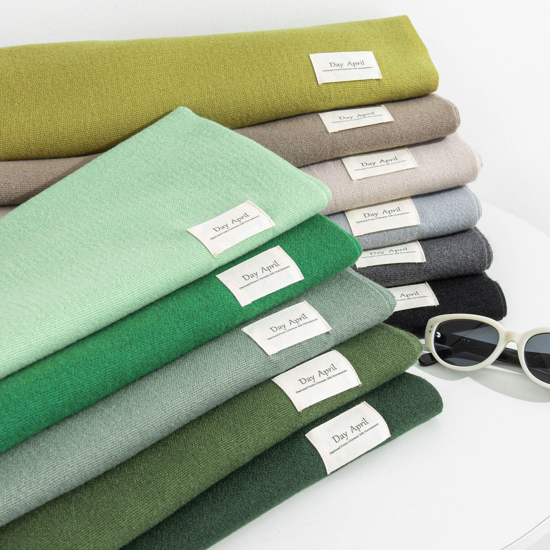 羊绒手感纯色围巾女仿羊绒2024秋冬氛围感韩系百搭中长款披肩围脖详情21