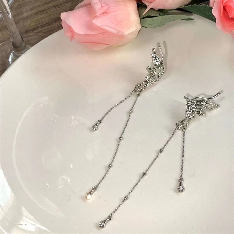 A collection of best-selling ear clips ~ Sweet, retro and cool zircon ear clips for girls on Instagram, trendy and cool without ear holes or ear bone clips for girls pic 20