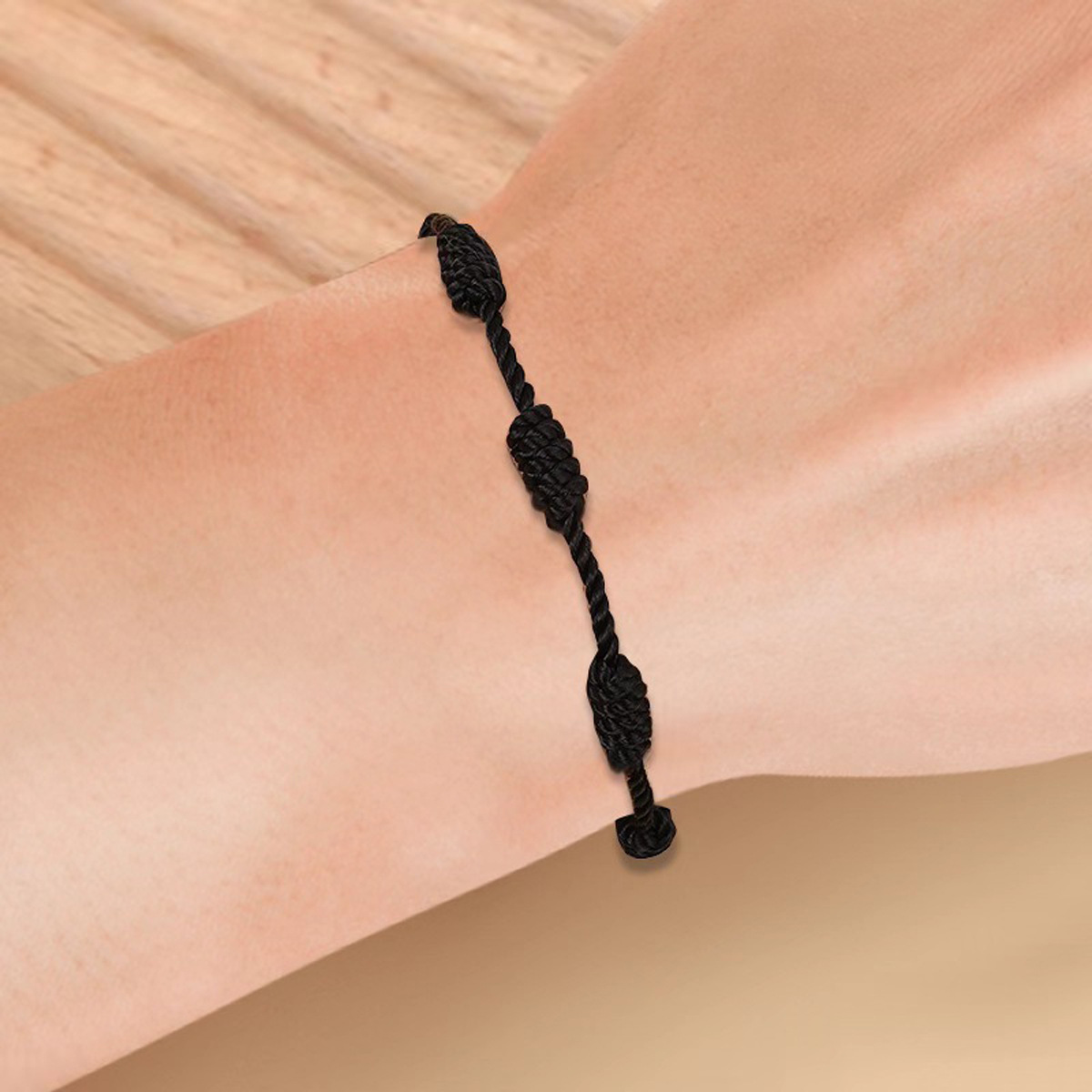 Cross-border best-selling fashionable 7-knot lucky bracelet, simple and individual, hand-woven adjustable couple friendship bracelet cover pic 5