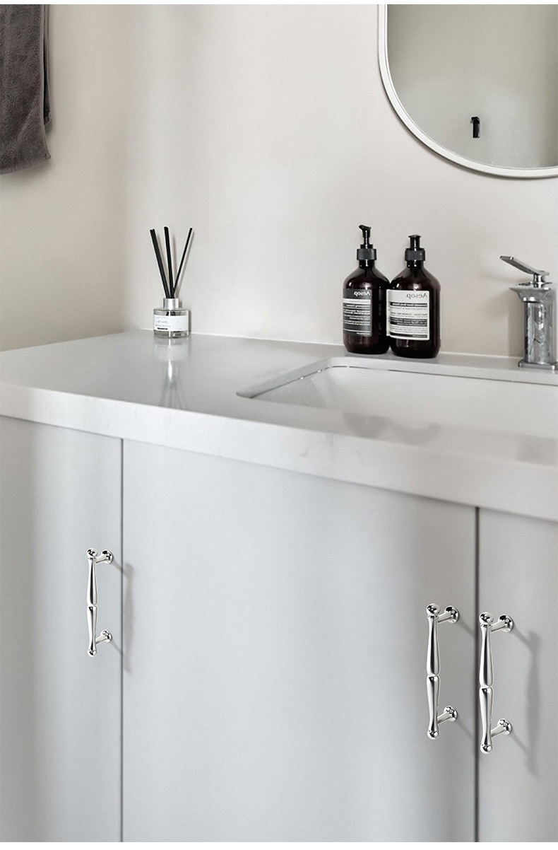 法式锌合金衣柜门拉手现代简约镀铬亮光银色抽屉单孔橱柜实心把手详情10