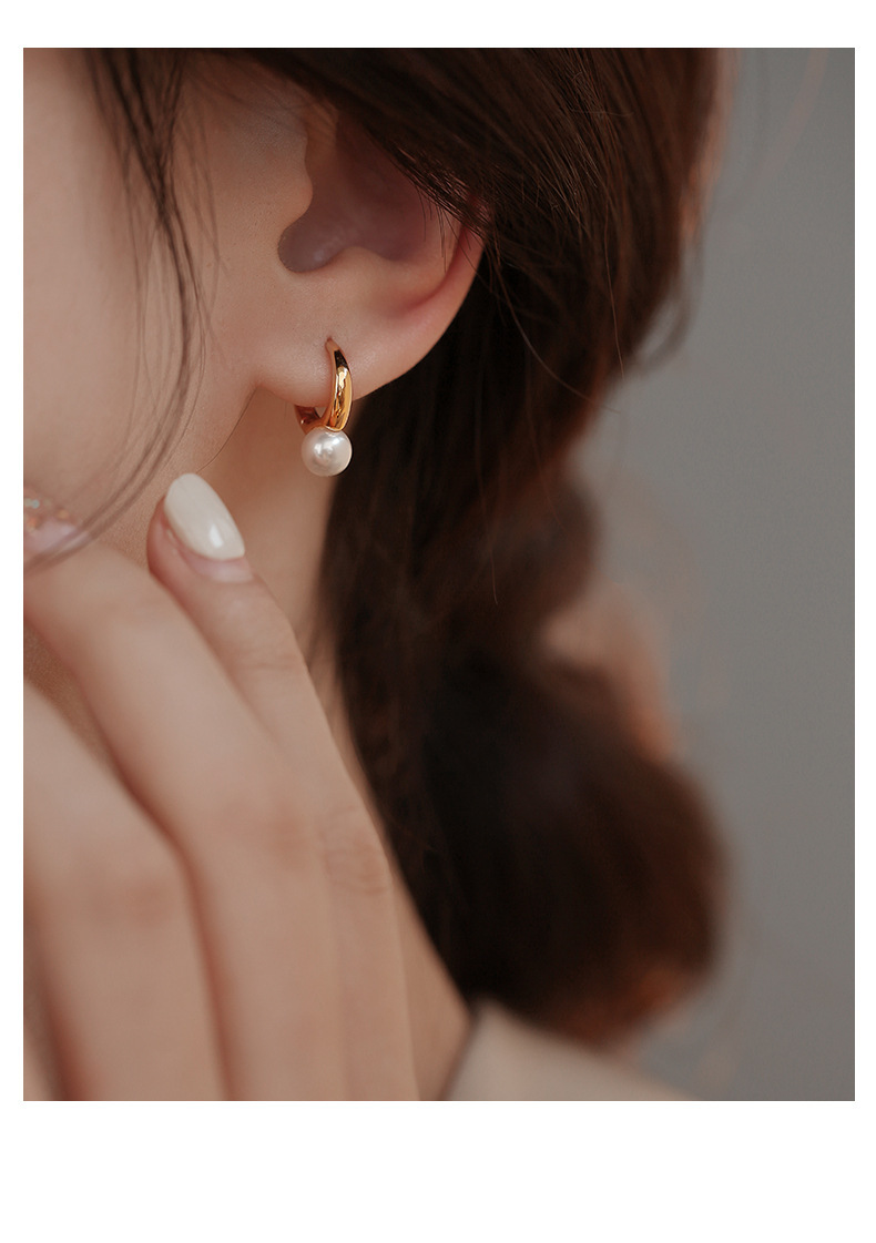 S925 silver needle ear studs are small, light and luxurious. They feature a niche design for women without ear holes, exuding a sense of high-end elegance. They are exquisite earrings pic 8