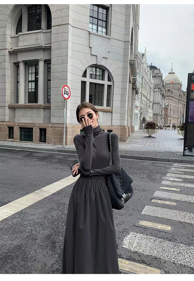 This high-end Hepburn stylish dress is a new Korean style for women in the autumn of 2024. It looks slimming with a knee-length base layer and a long skirt underneath pic 21