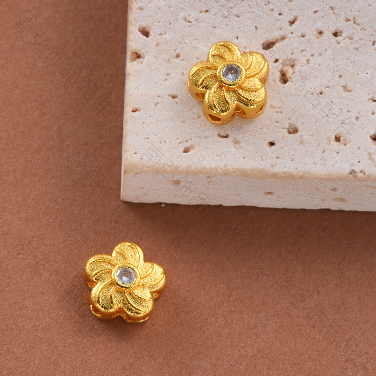 Ancient-style Vietnamese sand gold color retention inlaid zirconium flower bead pendant, bracelet, necklace clasp, DIY jewelry accessories pic 7