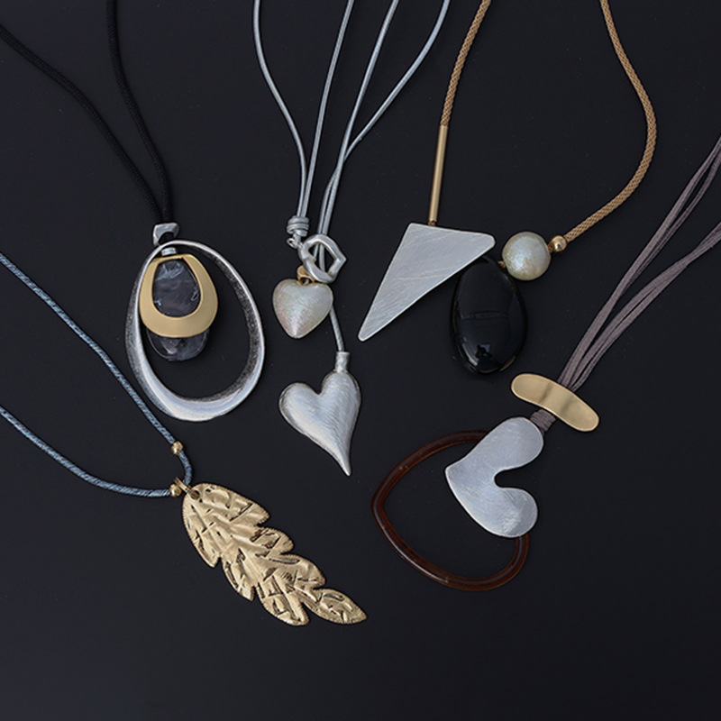 跨境亚马逊长链毛衣链时尚饰品爱心珍珠项链复古简约女士项链批发详情10