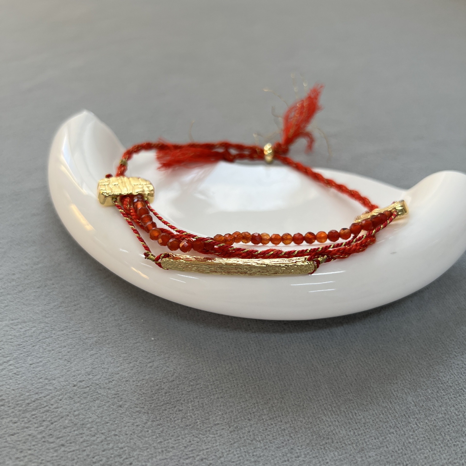 WEN*家KISS系列红玛瑙手链红色系新年礼物本命年小众红绳多层手链详情4