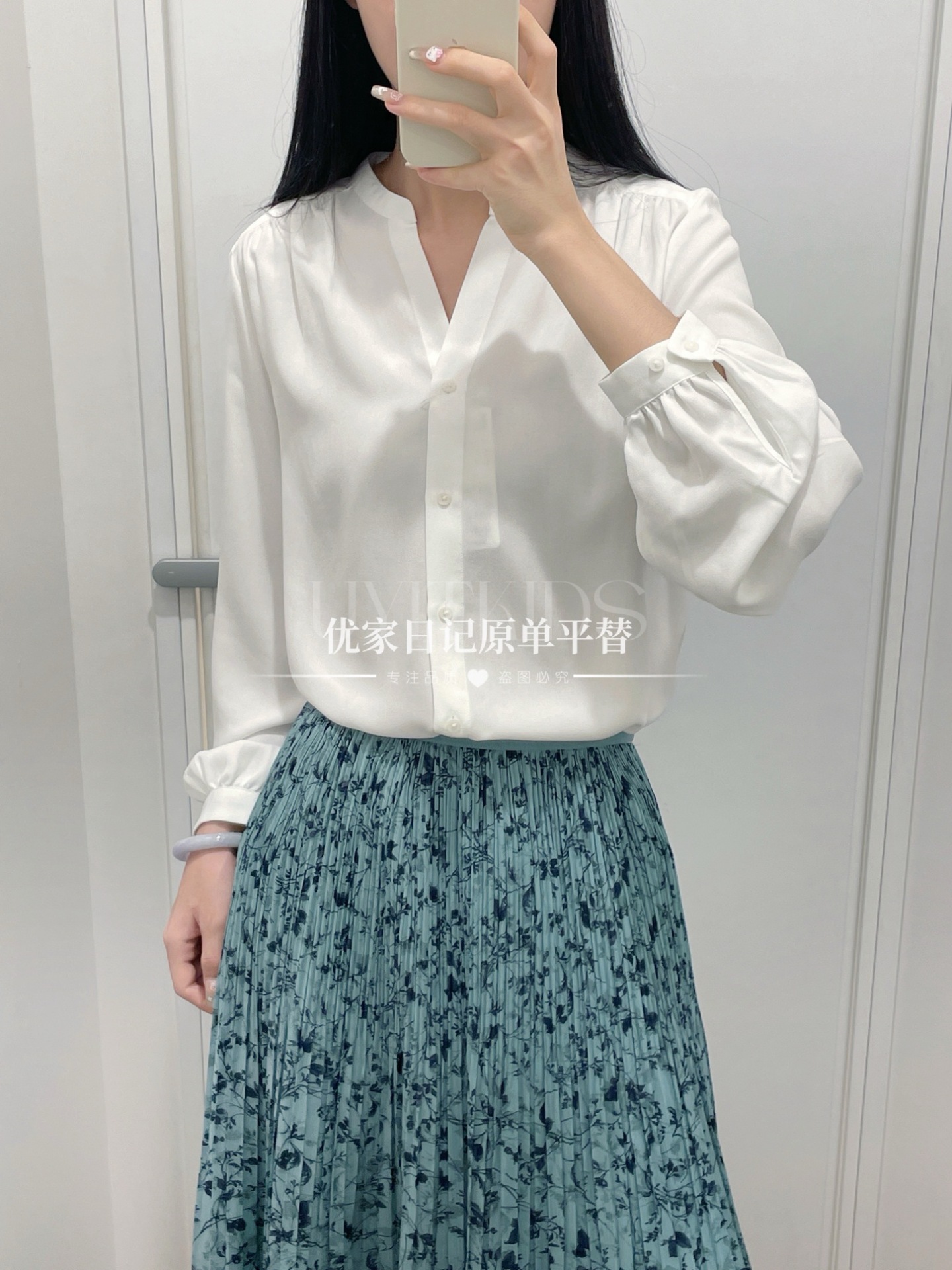 2024秋季新款女装半开领V领打褶衬衫薄款纯色百搭长袖空调衫469437详情8