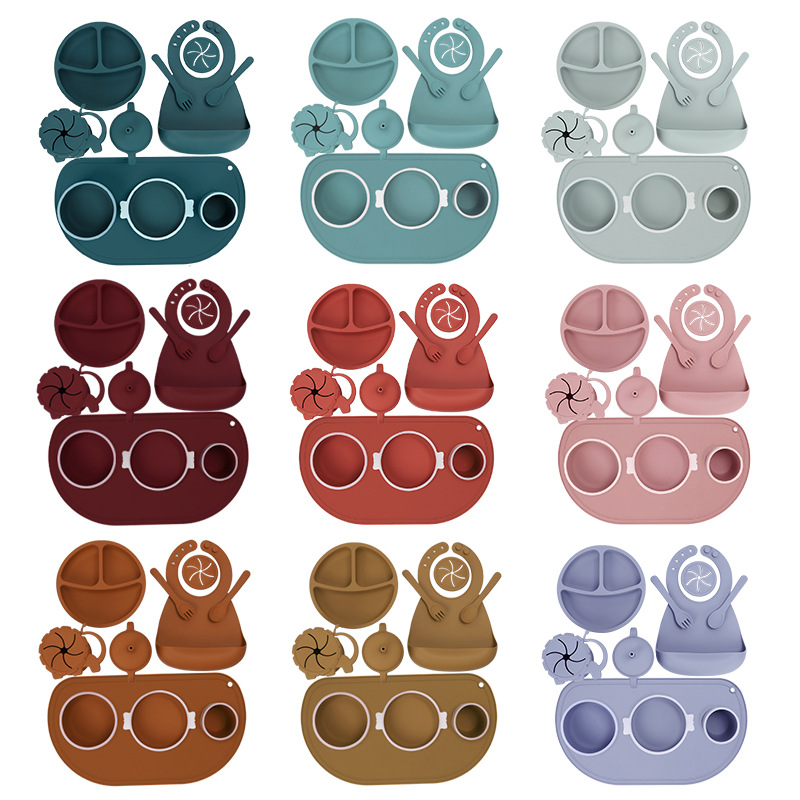 定制开模工厂儿童餐具套装硅胶宝宝餐盘叉勺围兜婴儿辅食碗五件套详情6