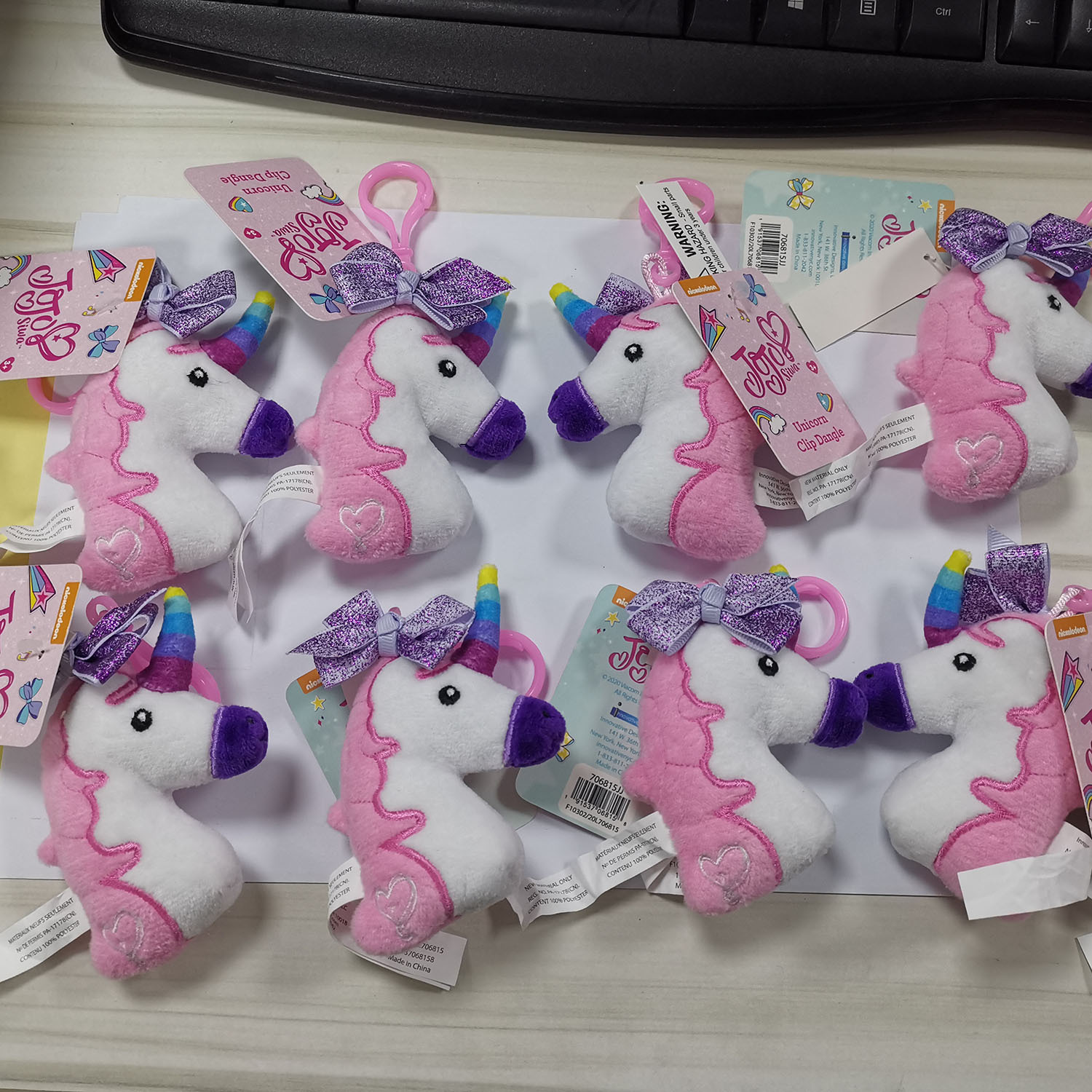 Plush cartoon trinkets, unicorn keychains, cute mini dolls, doll pendants, toy accessories pic 3